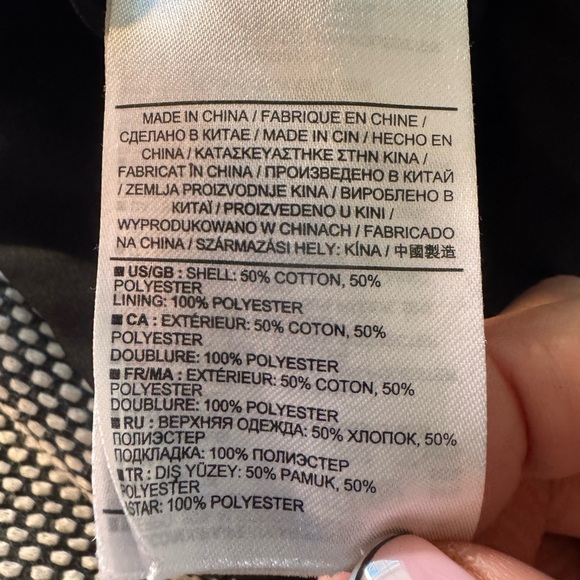 Elegant Banana Republic white & black material with black accents mini Dress - Picture 11 of 12